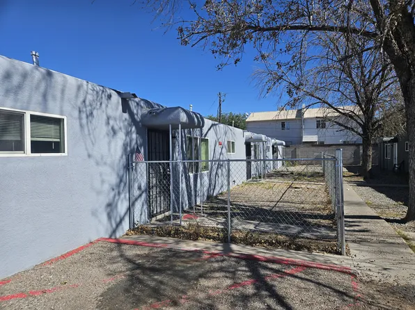 436 Rhode Island St NE #2, Albuquerque, NM 87108
