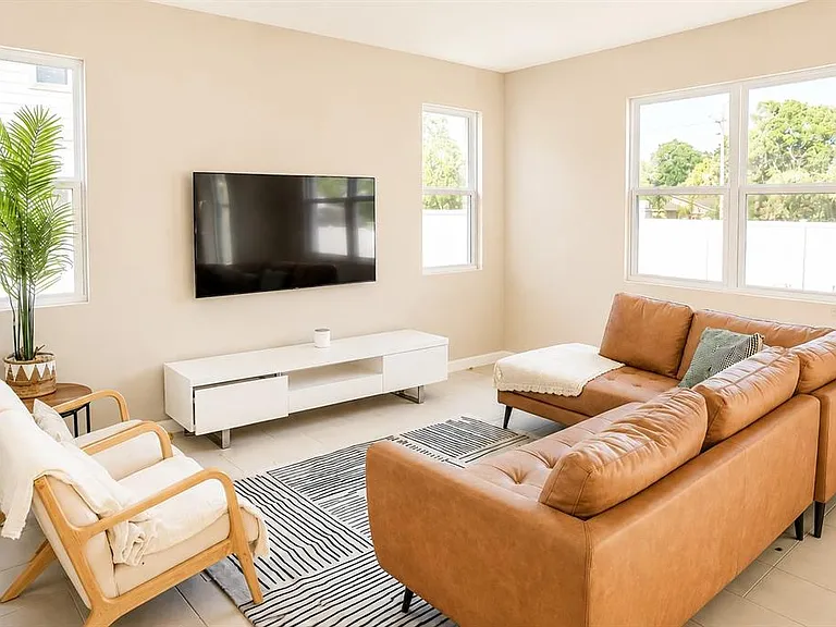 560 Summit River Dr — Photo 7