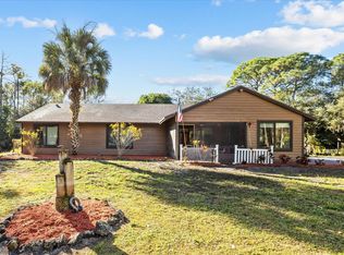 16888 W Hialeah Drive, The Acreage, FL 33470