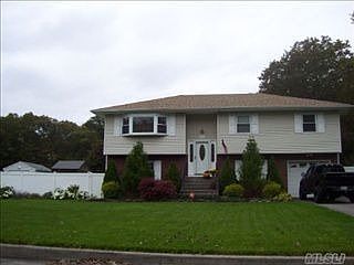 5th image of 212 Buffalo Ave