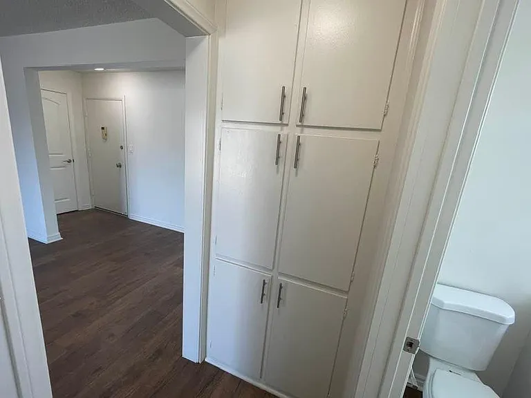 Charter House — Photo 8