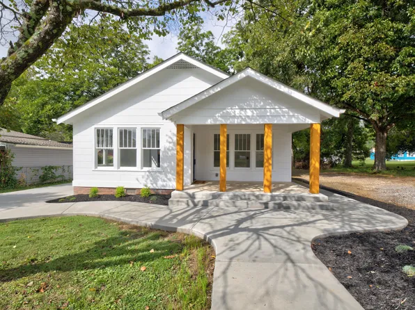 1303 Prater Rd, Chattanooga, TN 37412