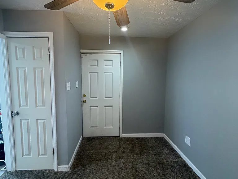 13814 Durkee Ave — Photo 6