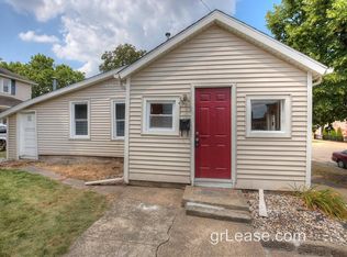 616 Veto St NW, Grand Rapids, MI 49504