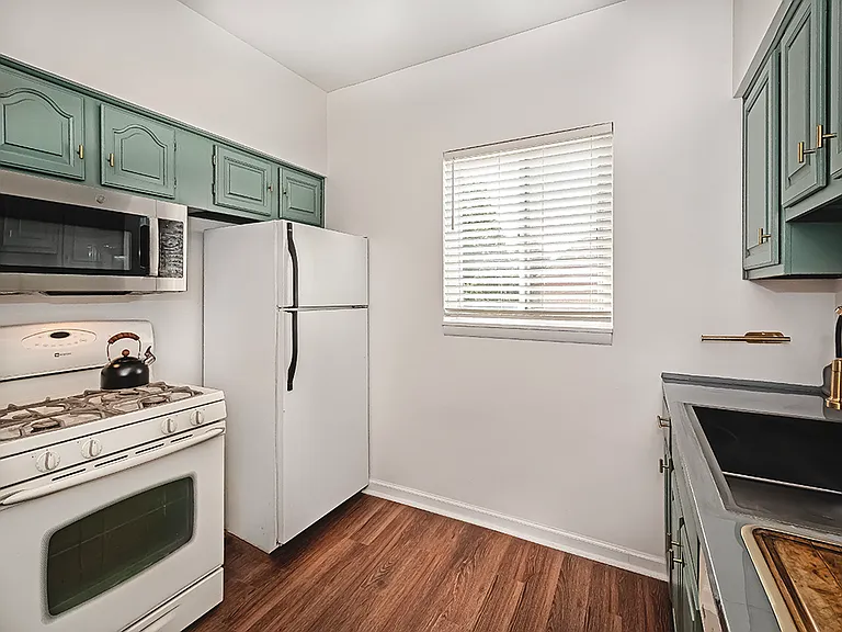 5704 Hampton St #2 — Photo 25