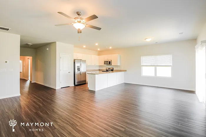 311 Augustine Dr — Photo 5