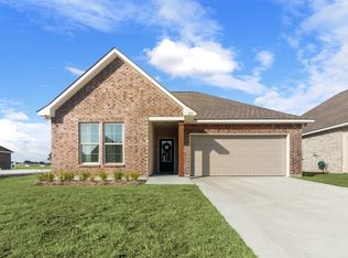 109 Ridley Ln, Youngsville, LA 70592
