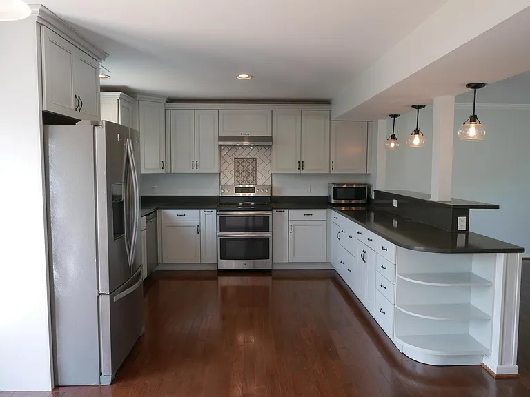 4725 Amber Ridge Ct — Photo 9