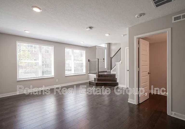 8239 Bostic Dr — Photo 6