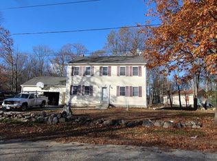 9 Lakemont Rd, Webster, MA 01570