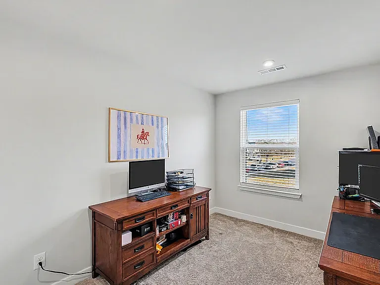 1145 Riverbrook Dr — Photo 16