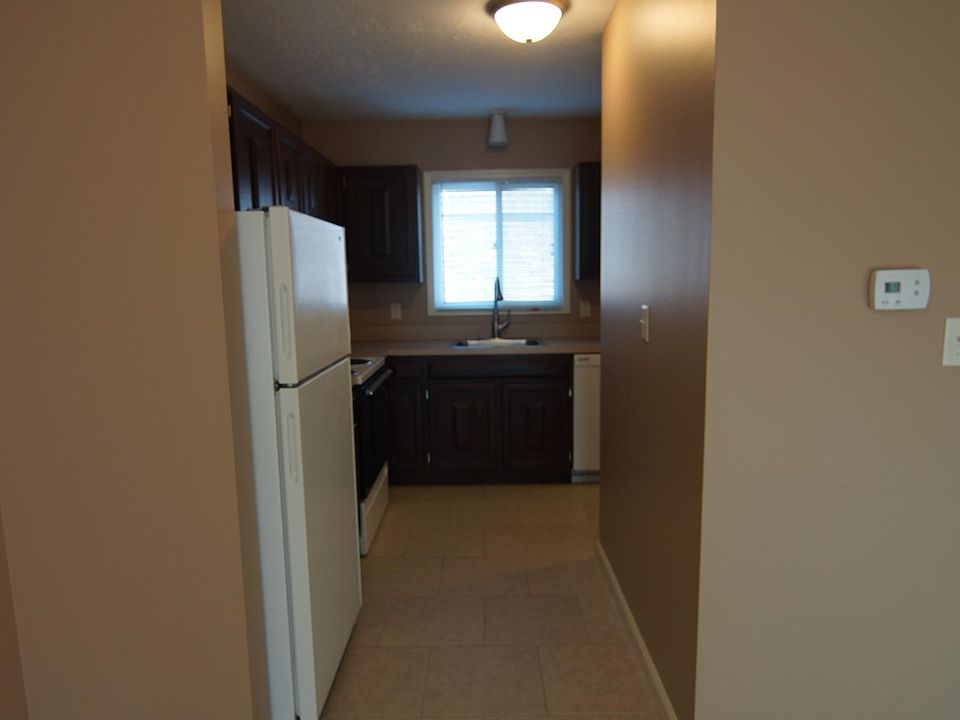 1st image of 4401 N 27th St #J12