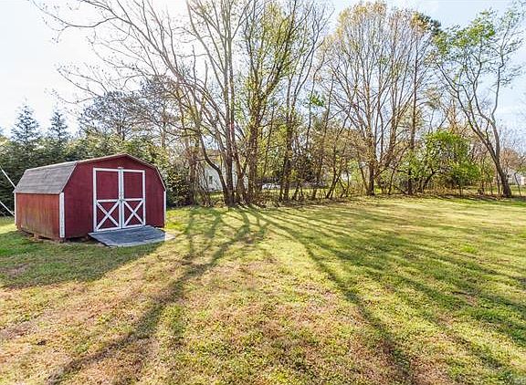 5th image of 7258 Brandy Creek Dr