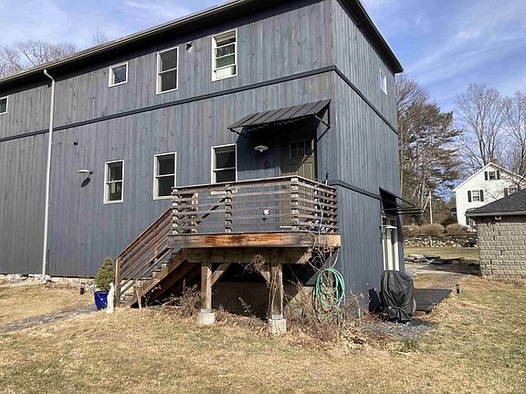 2nd image of 14 Kingsley Ave #D