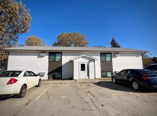 903 Brooklawn Dr #8, Brookings, SD 57006