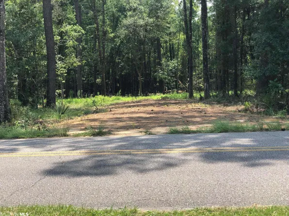 10280 Old Stage Rd, Stockton, AL 36579