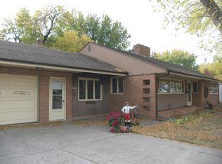 120 F St, Marshall, MN 56258
