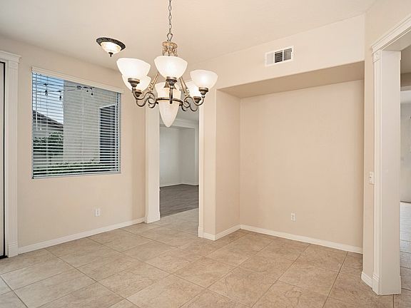 11_10370838_139007_EN-139007-111_03082023