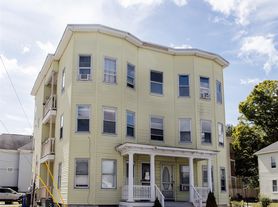 139 Young St, Manchester, NH
