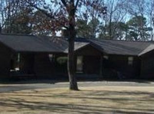 1032 Cliff Rd, Russellville, AR 72802