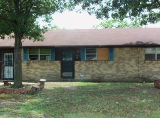 2511 S Woodlawn St, West Memphis, AR 72301