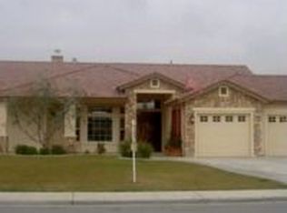 8760 Oak Hills Ave, Bakersfield, CA 93312