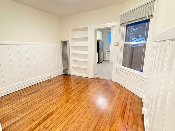 4th image of 2230-2240 Bryant St #34