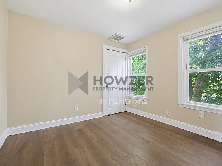 14-18 Chester Ave #16-14 — Photo 23