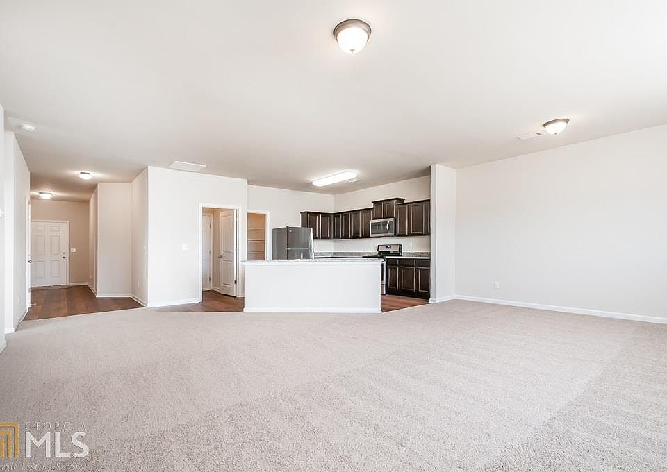 2nd image of 604 Independence Ave #407