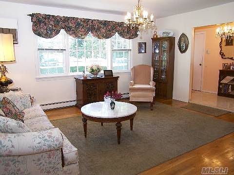 2nd image of 605 1st St