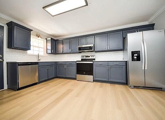 3rd image of 3732 Keri Ln NE #6