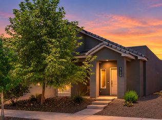 6129 Strand Loop SE, Albuquerque, NM 87106