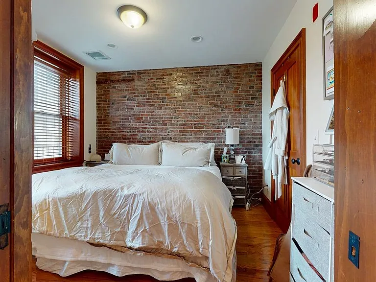 661 Tremont St #4 — Photo 7