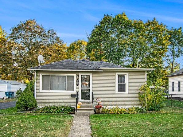 2016 Royce Ave, Kalamazoo, MI 49001