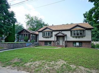 41 Campbello St, Hudson, NH 03051