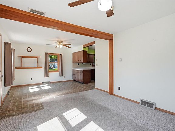 4th image of 400 N VINE AVENUE