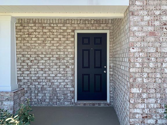 4th image of 14061 Fox Hill Dr