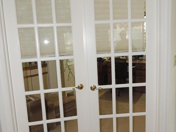 5th image of 695A Friar Court #A