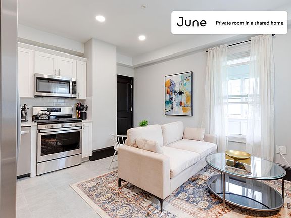5th image of 114 Boston St #2C