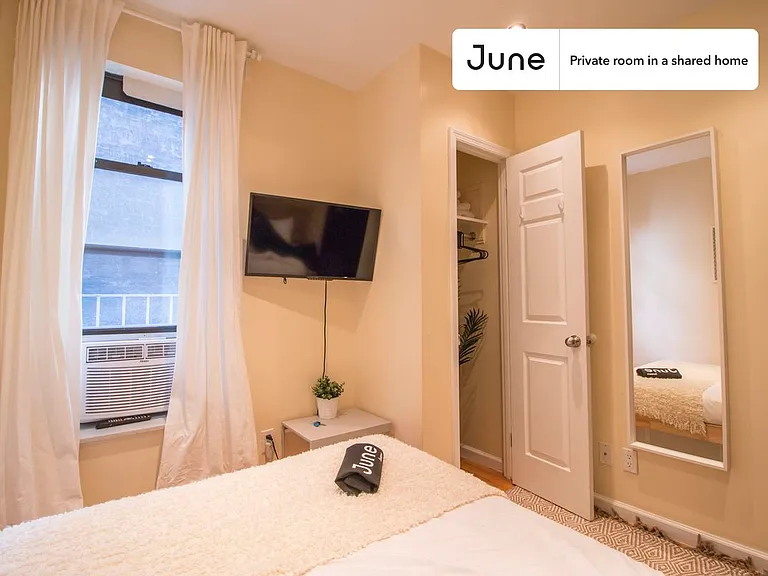 15 W 107th St #D — Photo 4