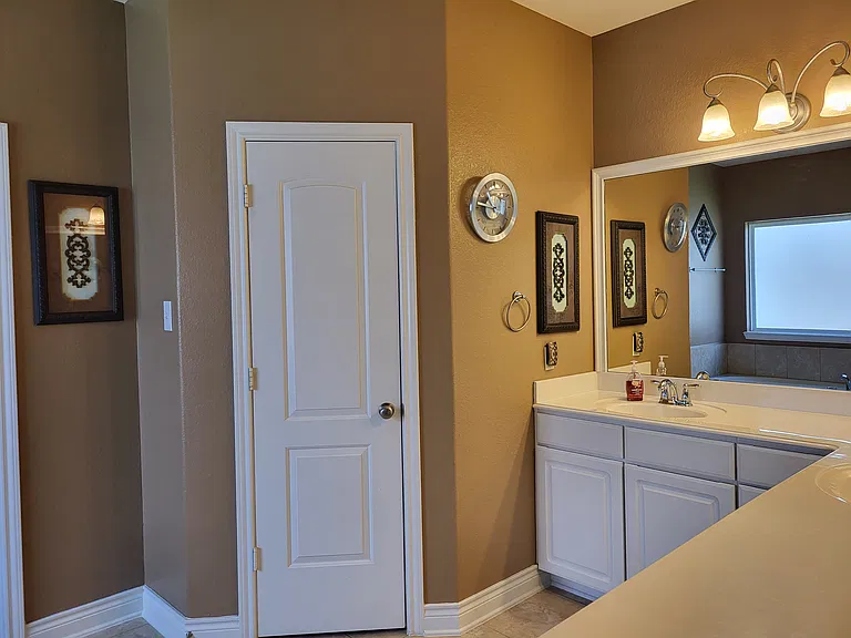 14319 Hancock Elm St — Photo 10