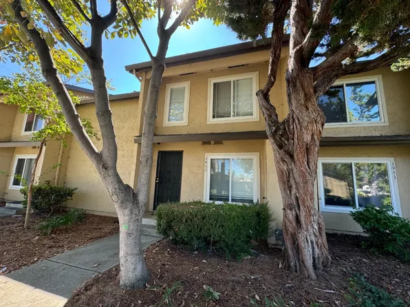 1955 Postgate Ct, San Jose, CA 95121