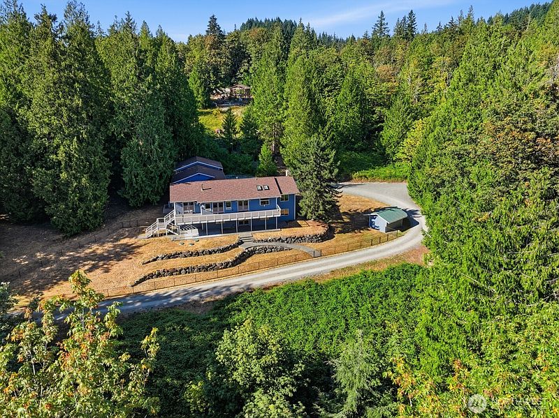 2nd image of 10020 178th Avenue SE
