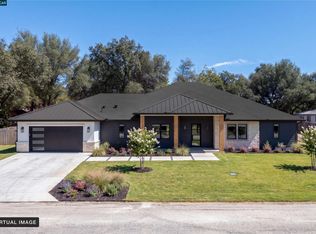 3431 Clayton Ln, Loomis, CA 95650