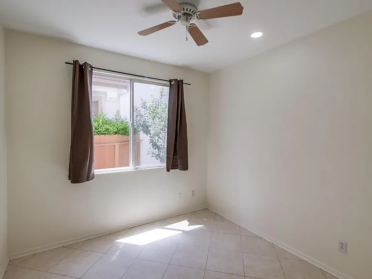 11905 Westview Pkwy — Photo 5