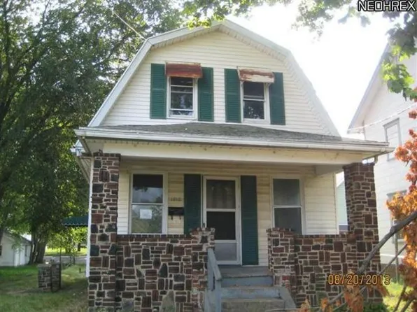 1810 Harrisburg Rd NE, Canton, OH 44705