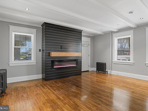 5th image of 1019 N 16th St