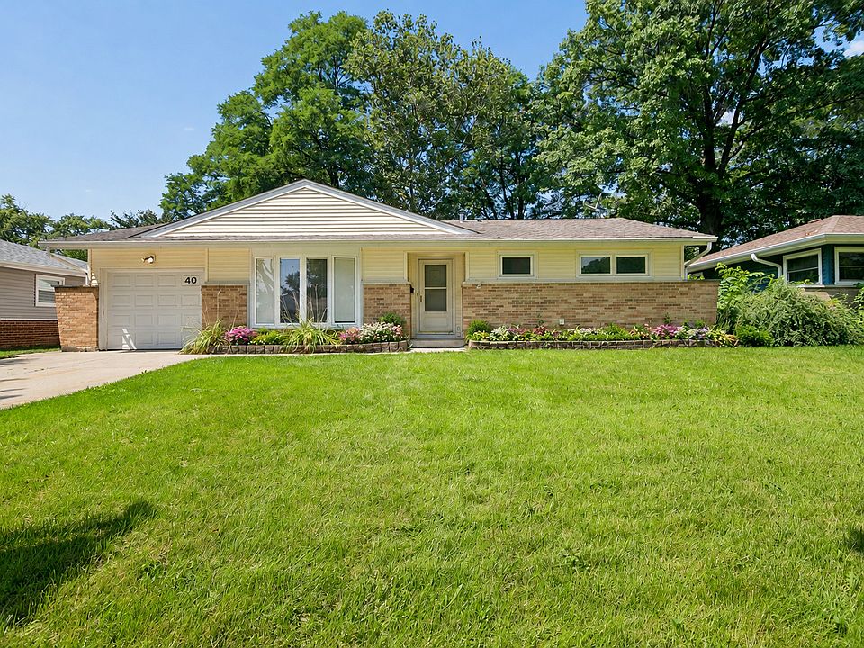 1st image of 40 Wildwood Rd
