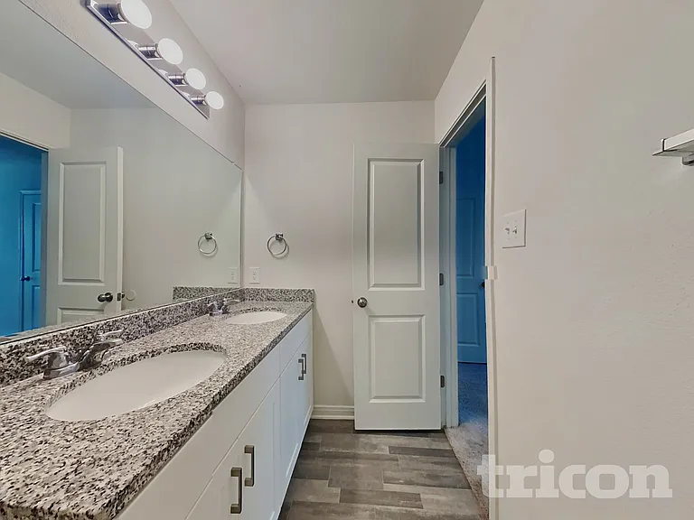 15672 Del Norte Dr — Photo 7