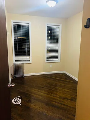 Rented by Voro New York | media 17